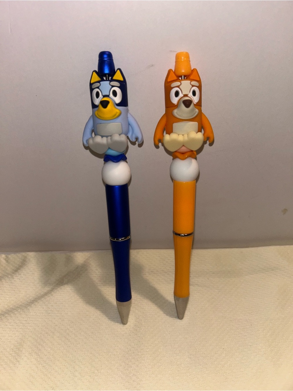 Bluey and bingo beaded pen set